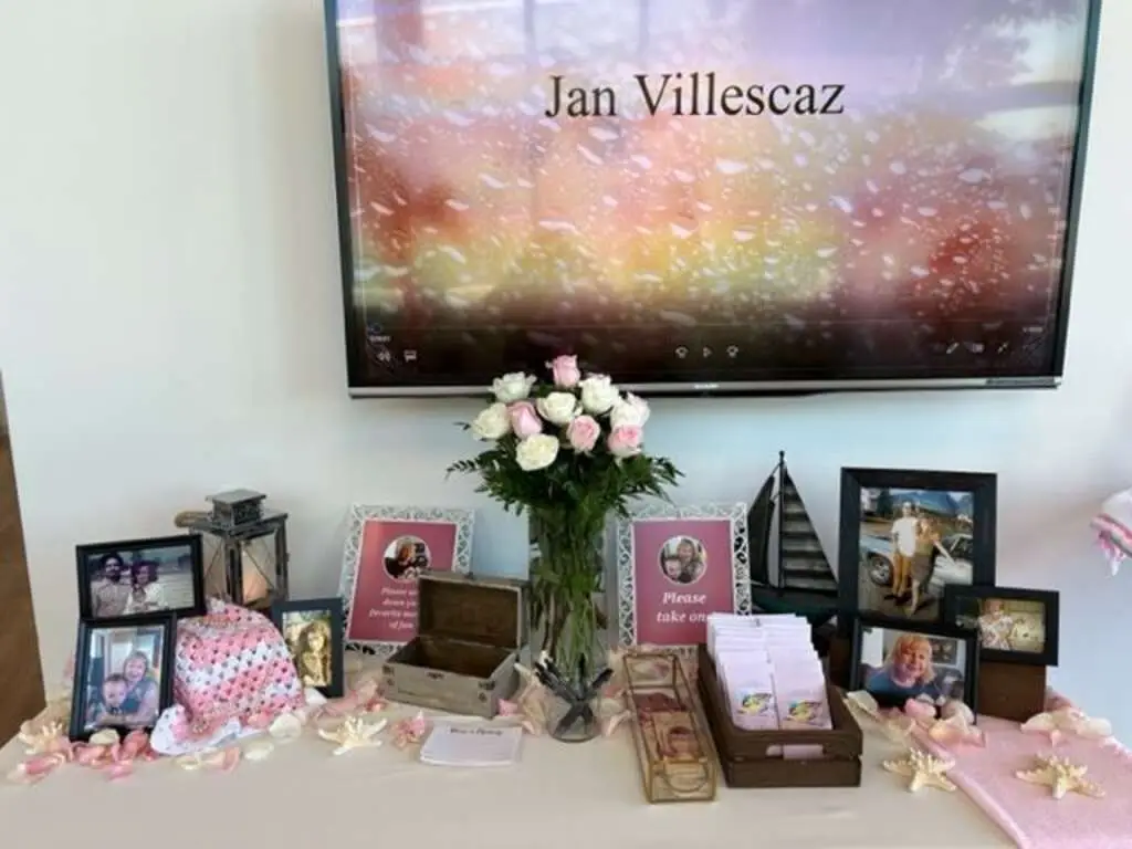 Funeral Service Flowers | Eternally Loved